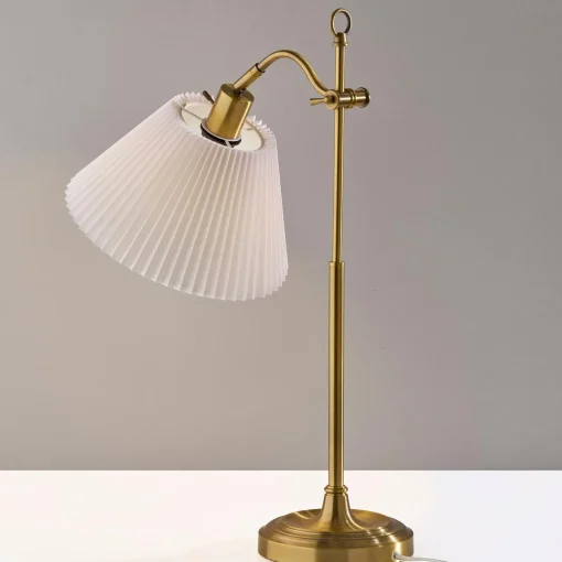 Levenger Amherst Table Lamp Antique Brass