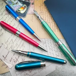 Levenger Pineider Avatar UR Art Shiny Fountain Pen Hot