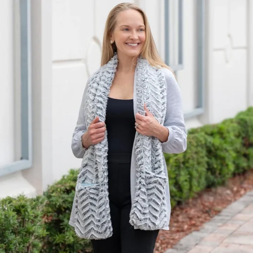 Levenger Reader’s Book Scarf Grey Hot