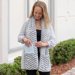Levenger Reader’s Book Scarf Grey Hot