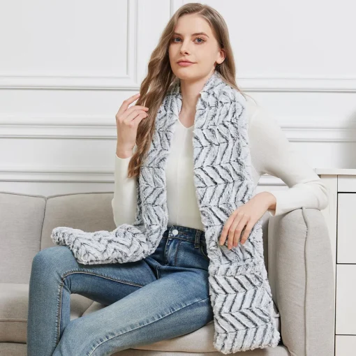 Levenger Reader’s Book Scarf Grey Hot